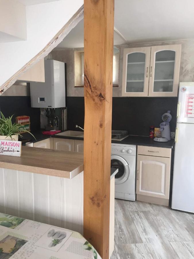 Petite Maison Au Coeur De L Auvergne Jumeaux Eksteriør billede