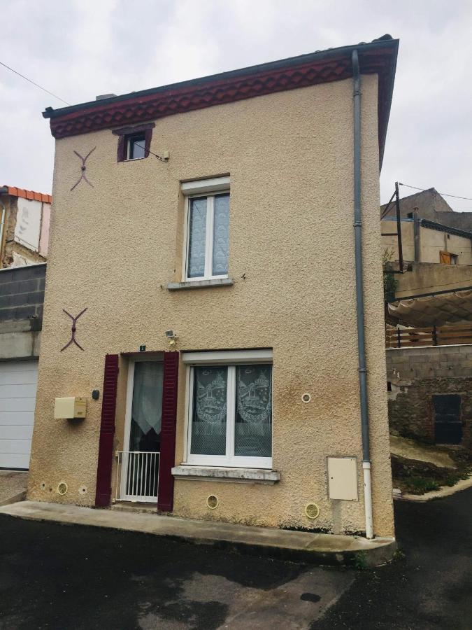 Petite Maison Au Coeur De L Auvergne Jumeaux Eksteriør billede